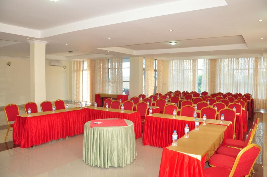Great Seasons Hotel Kigali Exterior photo
