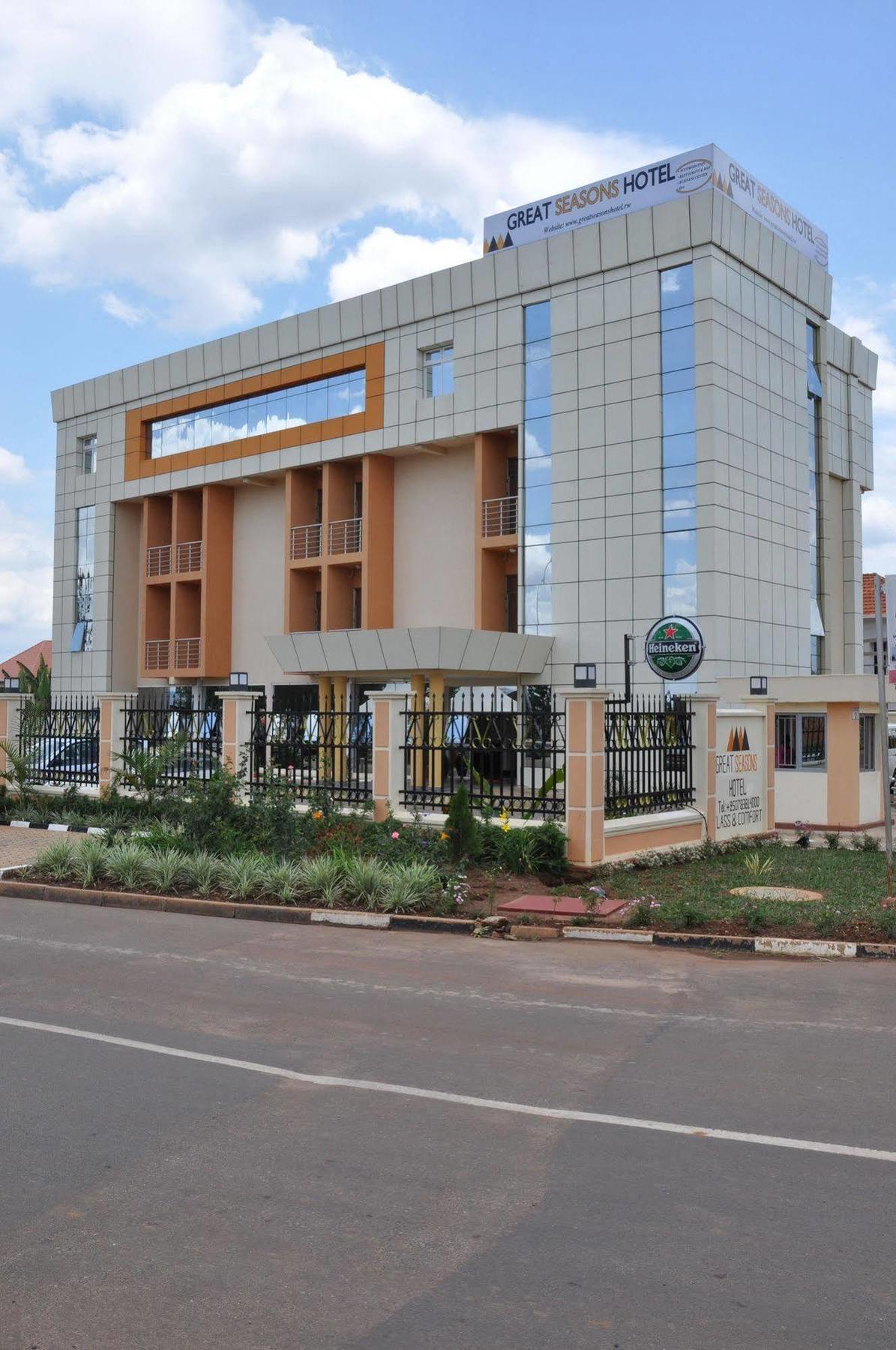 Great Seasons Hotel Kigali Exterior photo